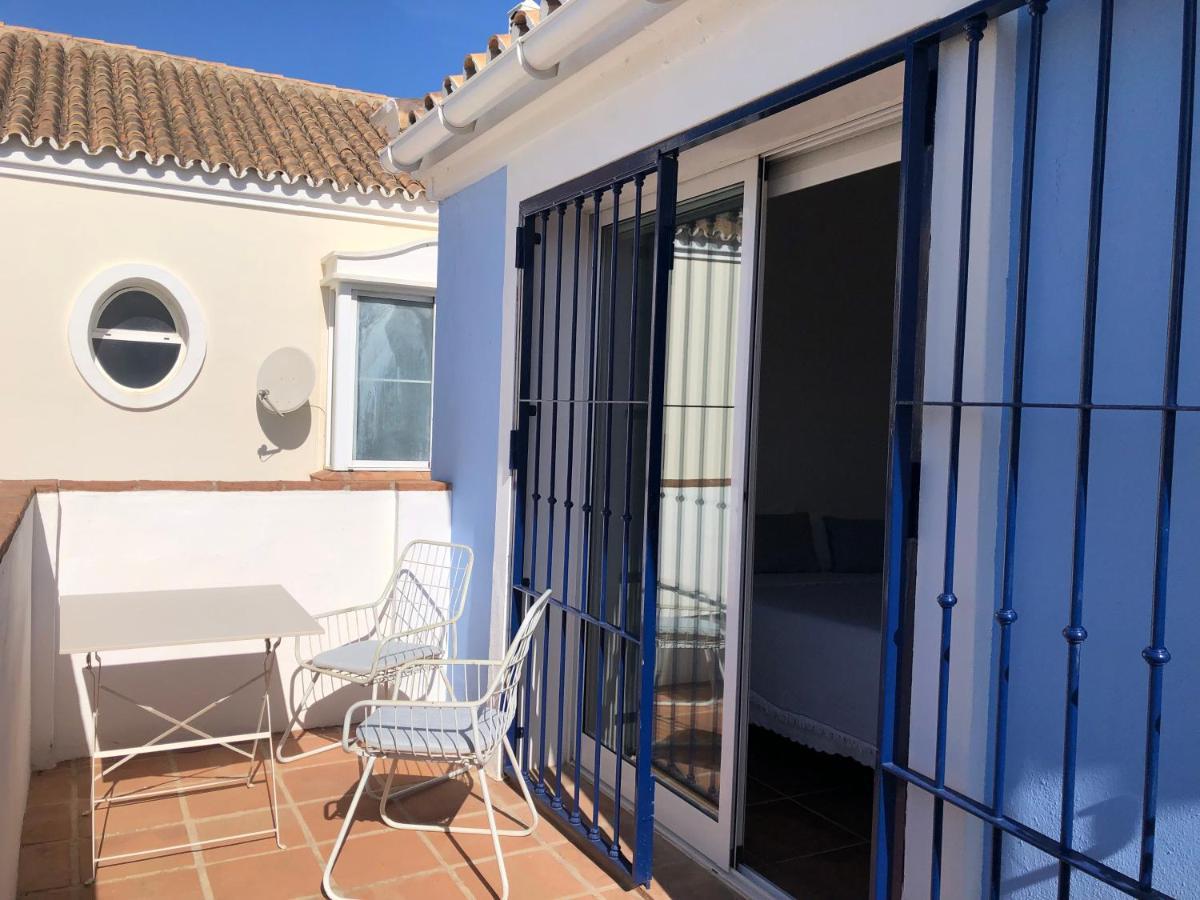 Charming 1 Bedroom Suite With Shared Kitchen Next To Puerto Banus Marbella Bagian luar foto