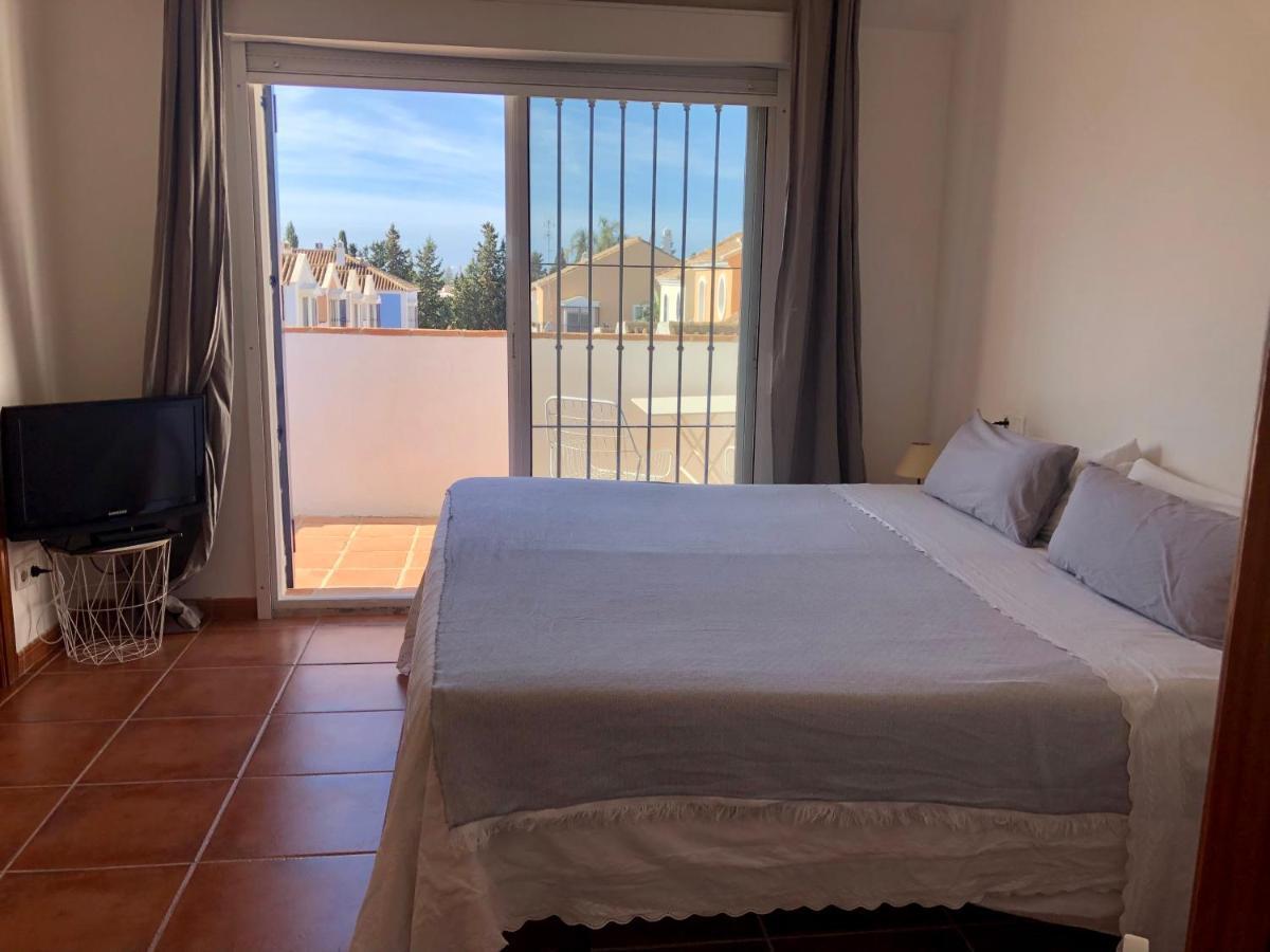 Charming 1 Bedroom Suite With Shared Kitchen Next To Puerto Banus Marbella Bagian luar foto